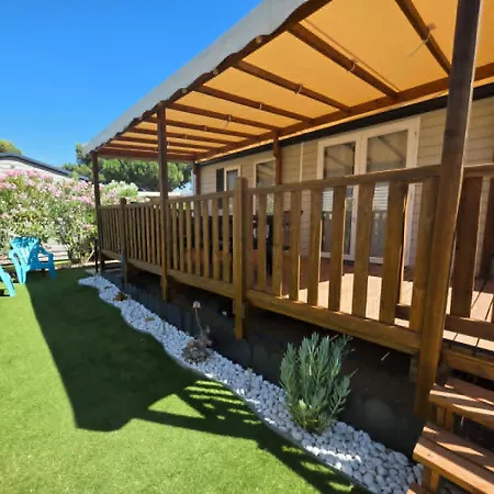 Kemp Mobil-home Confort Mar Estang A En Roussillon